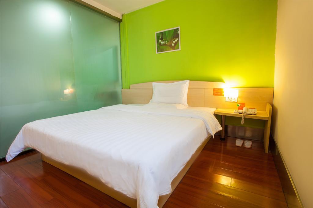 7Days Inn Shenzhen Shajing Shiming Square Exterior foto